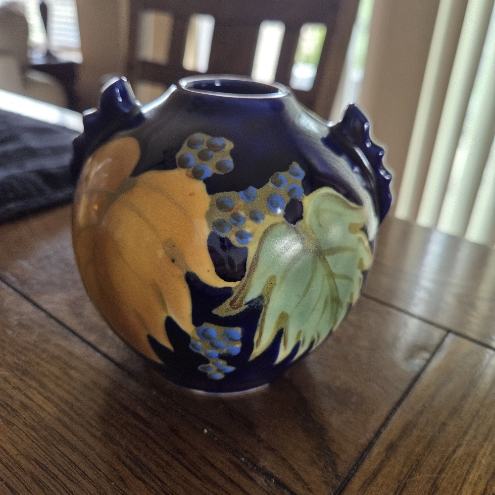 Vintage Cobalt Blue Vase With Grapes And Leaves Made In Japan